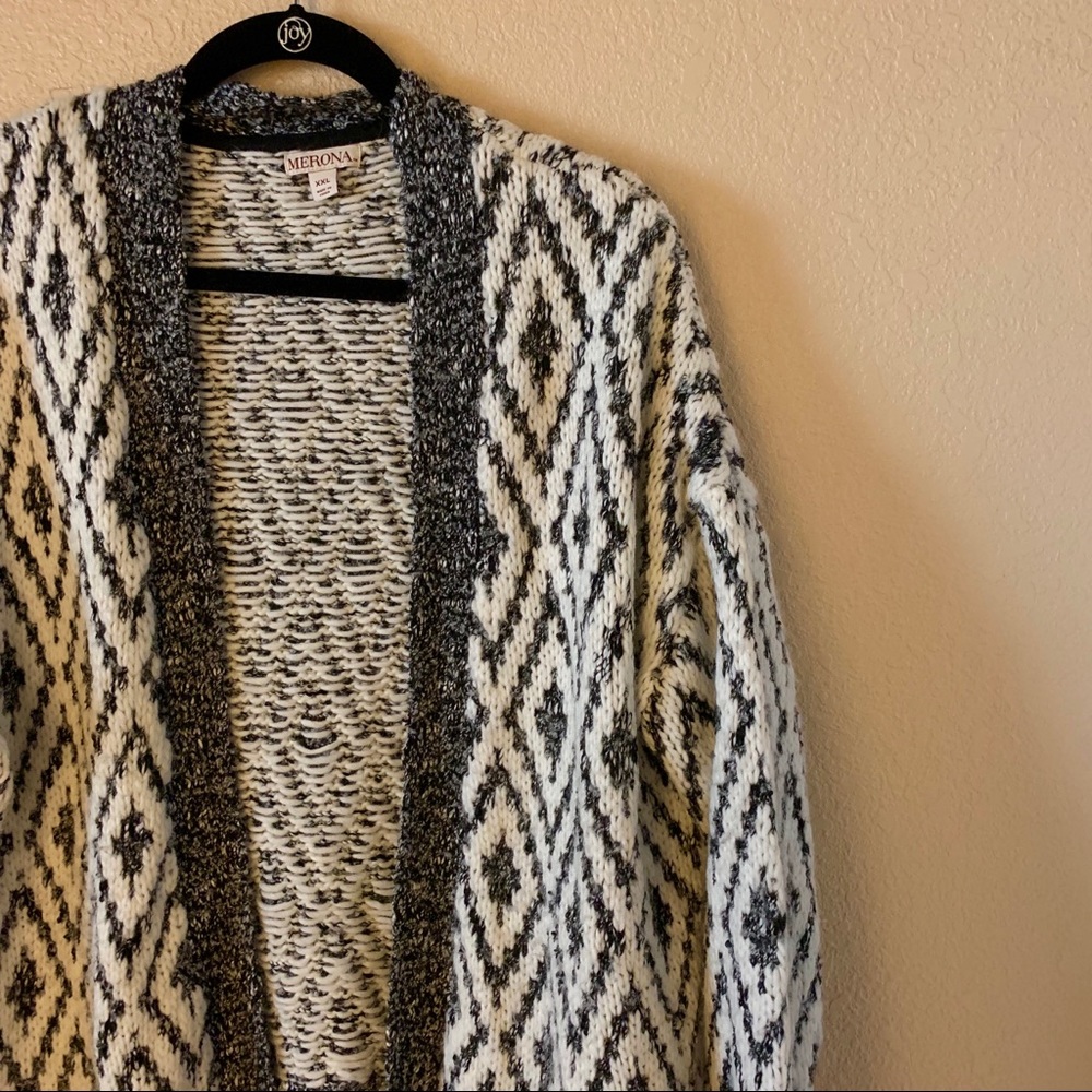 Black and White Patterned Cardigan